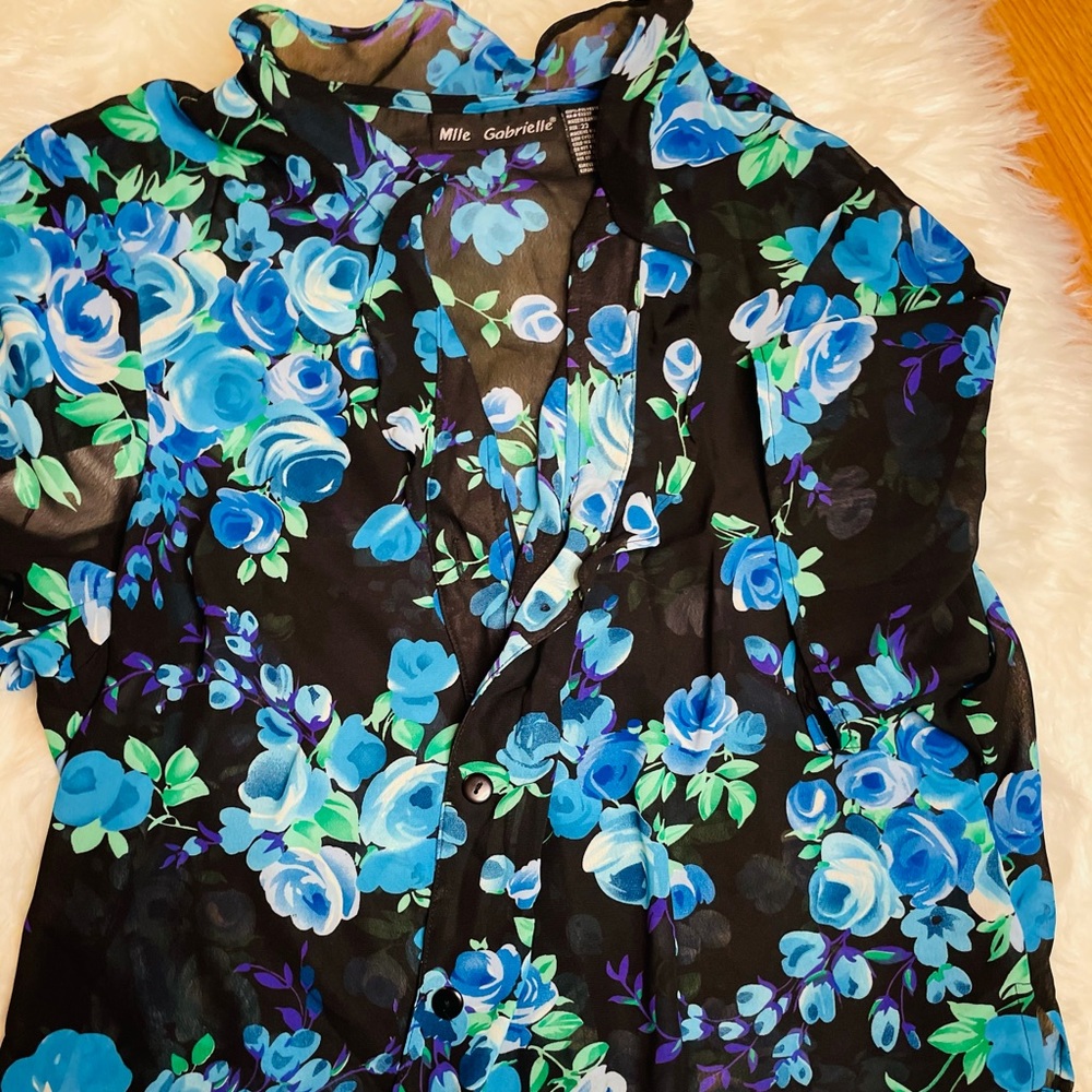 Black with pops of blue blouse